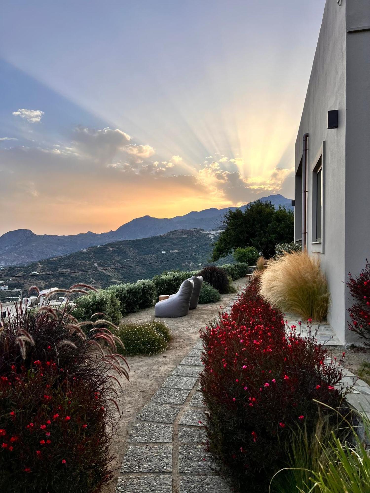 Villa Stella hillside 60m2 apartment sea view Plakias Esterno foto